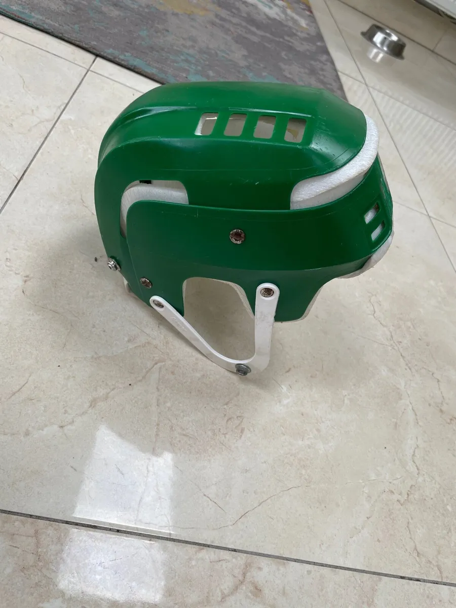 Oldstyle cooper hurling helmet - Image 3