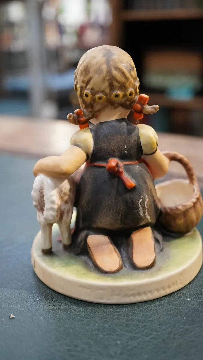Hummel Figurine – "Favorite Pet" - Image 4