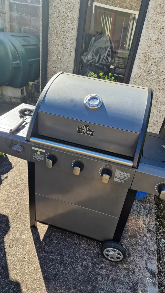 Gas Barbeque - Image 3