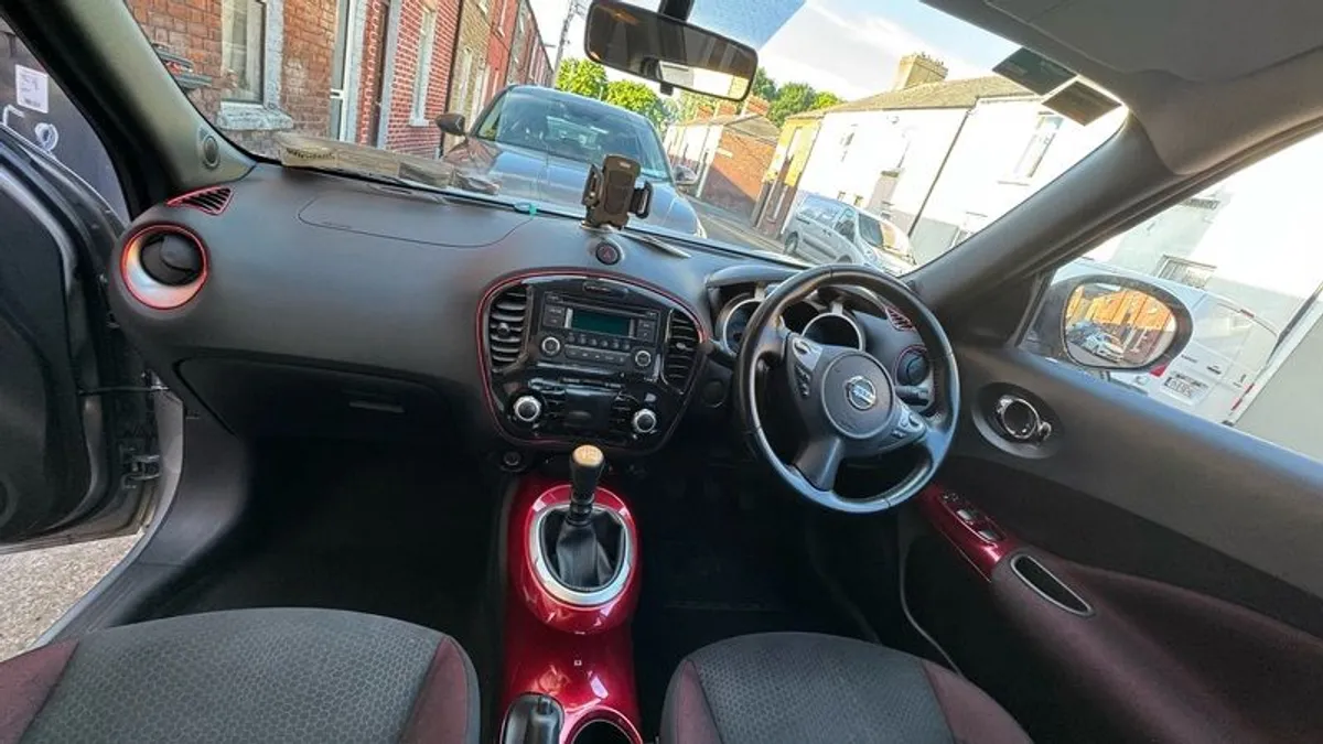 2012 Nissan Juke - Image 1