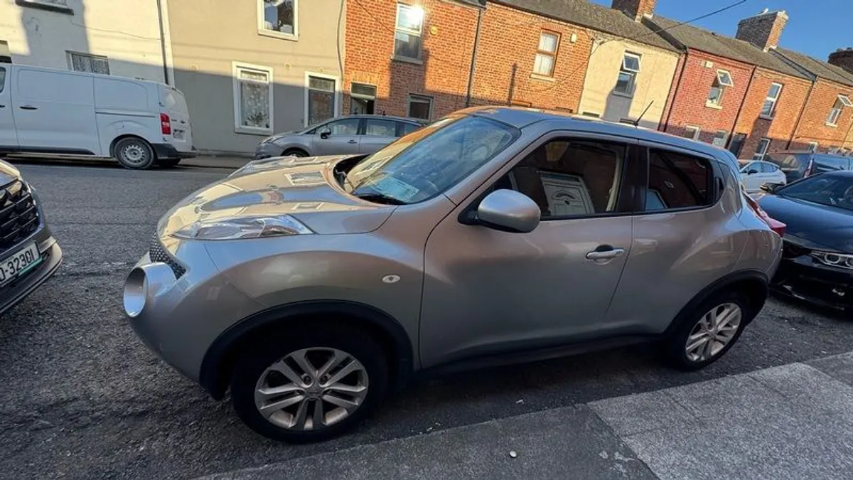 2012 Nissan Juke - Image 4