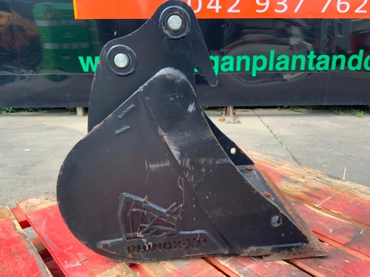 UNUSED 18 RHINOX MINI DIGGER BUCKET......208w. - Image 3