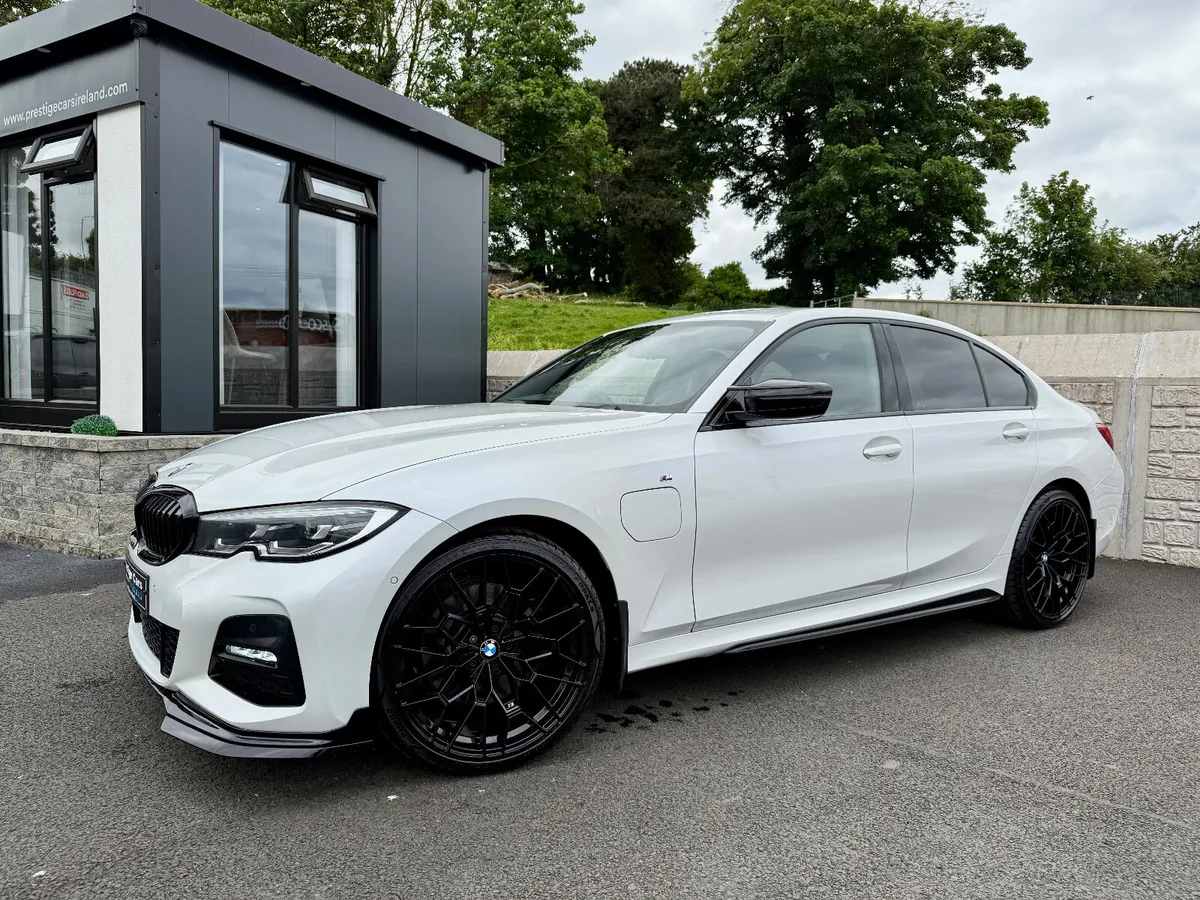 211 BMW 330E M SPORT AUTO HYBRID,M PERFORMANCE KIT - Image 1