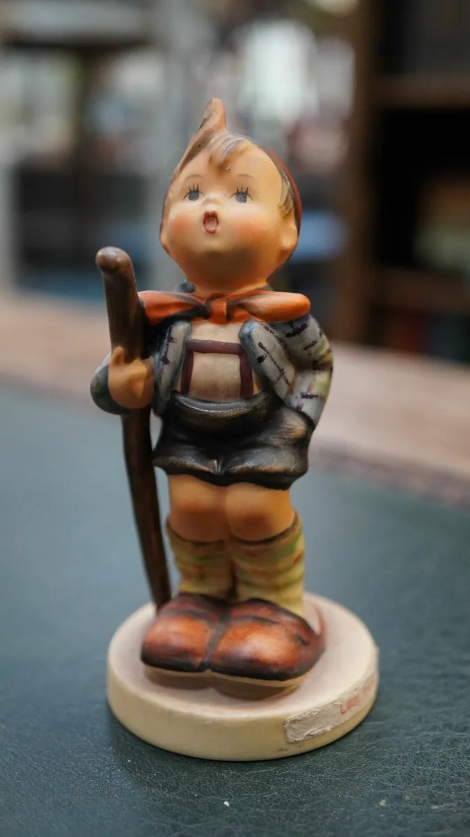 Goebel Hummel Figurine - Little Hiker - Image 1