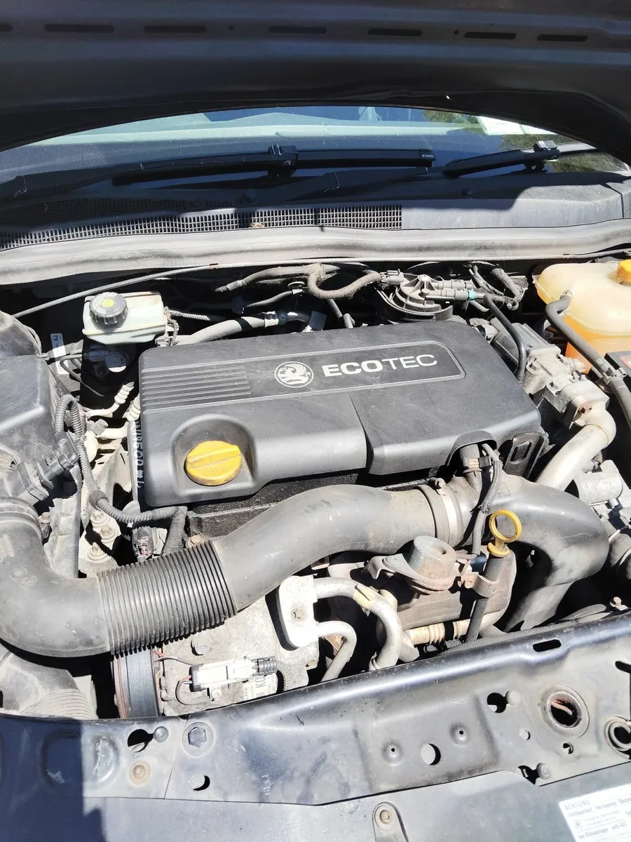 Vauxhall Astra 2010 - Image 3