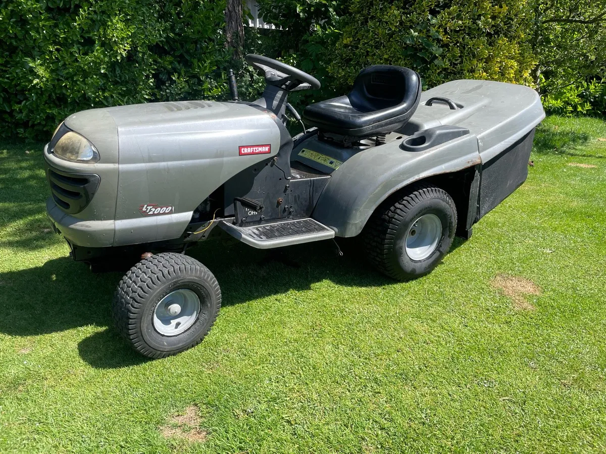 Ride On Lawnmower - Image 1