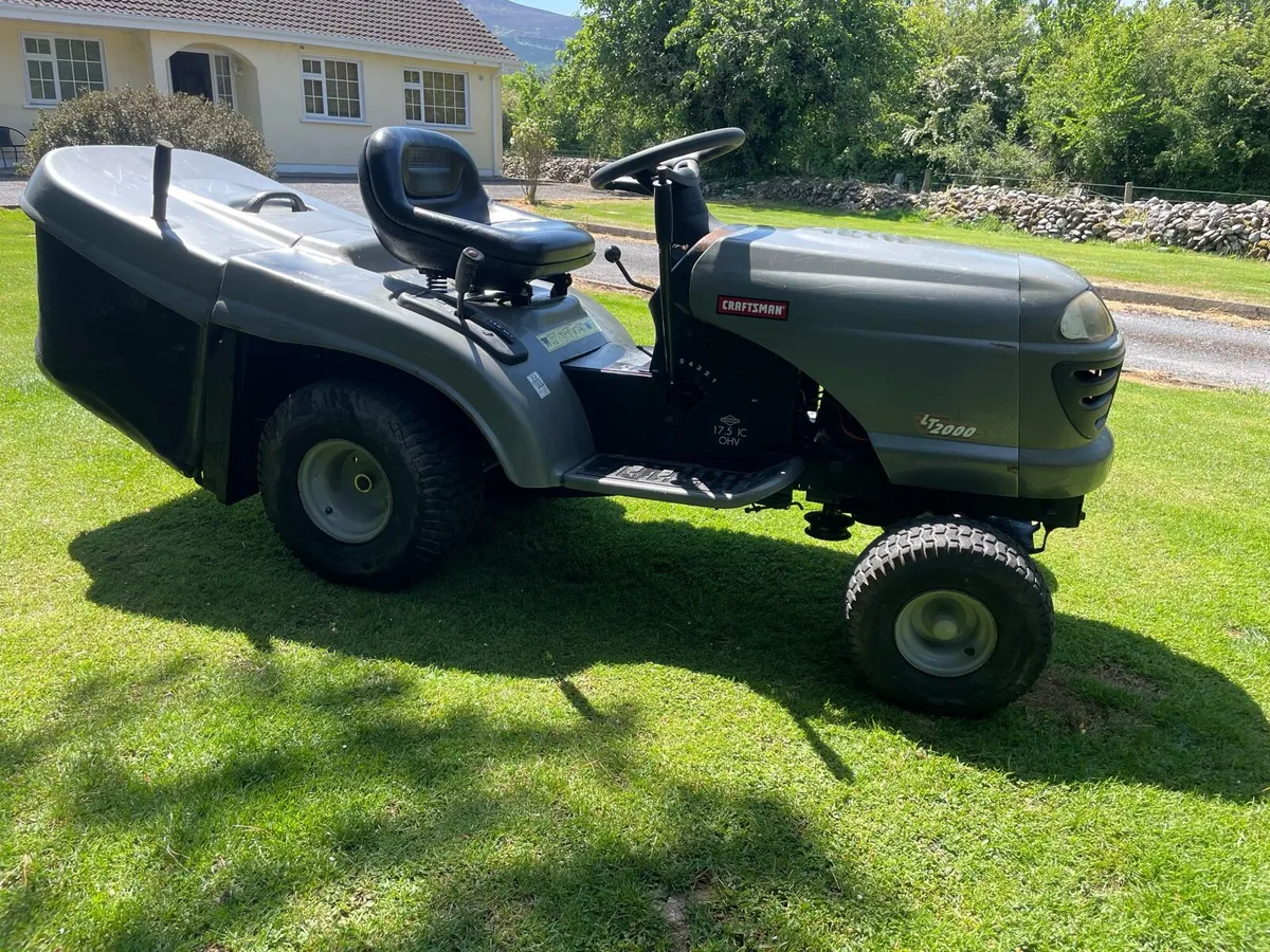 Ride On Lawnmower - Image 4