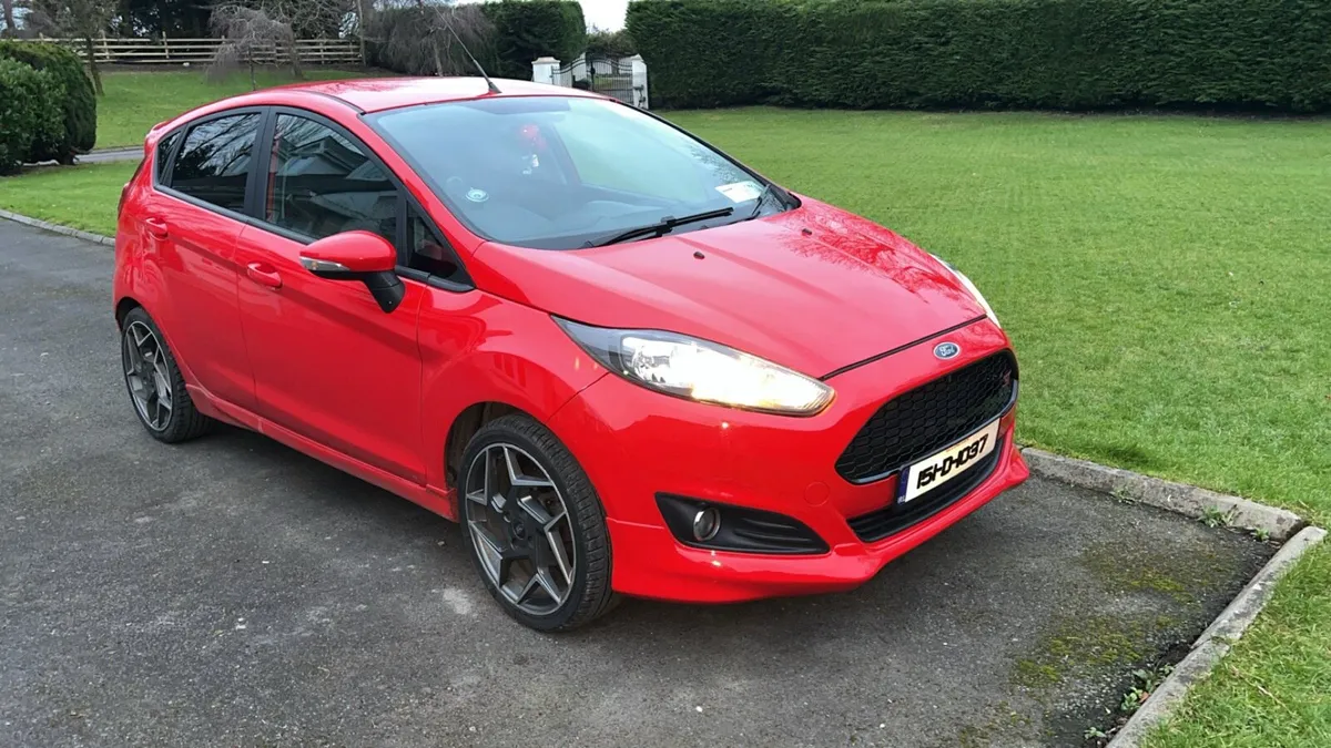 Ford Fiesta 2015 - Image 1