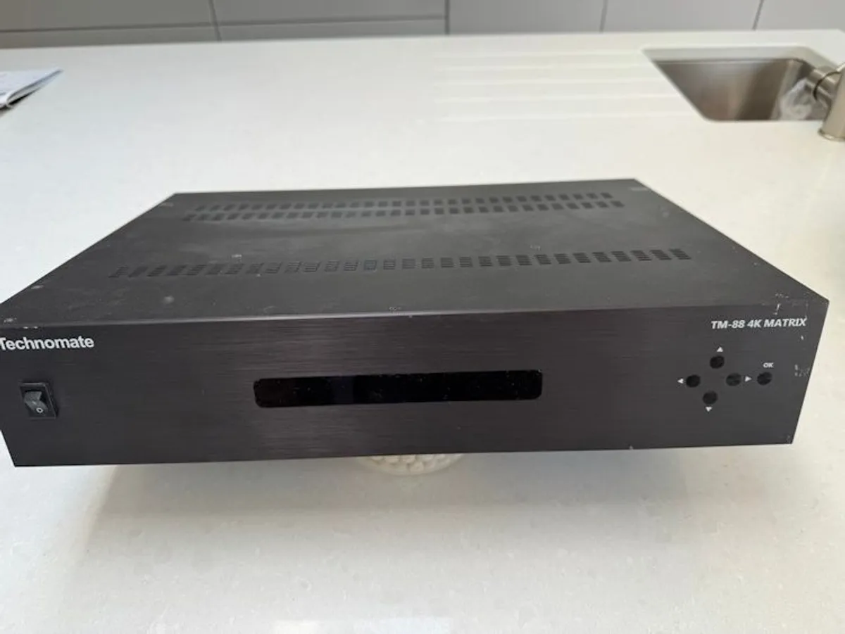 Technomate TM-88 4K HDBaseT PoE Matrix with HDCP 2.2 - Image 2