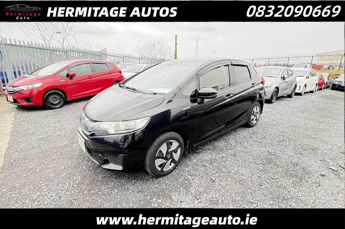 Honda Fit/Jzz 1.5 Hybrid 2016 - Image 1