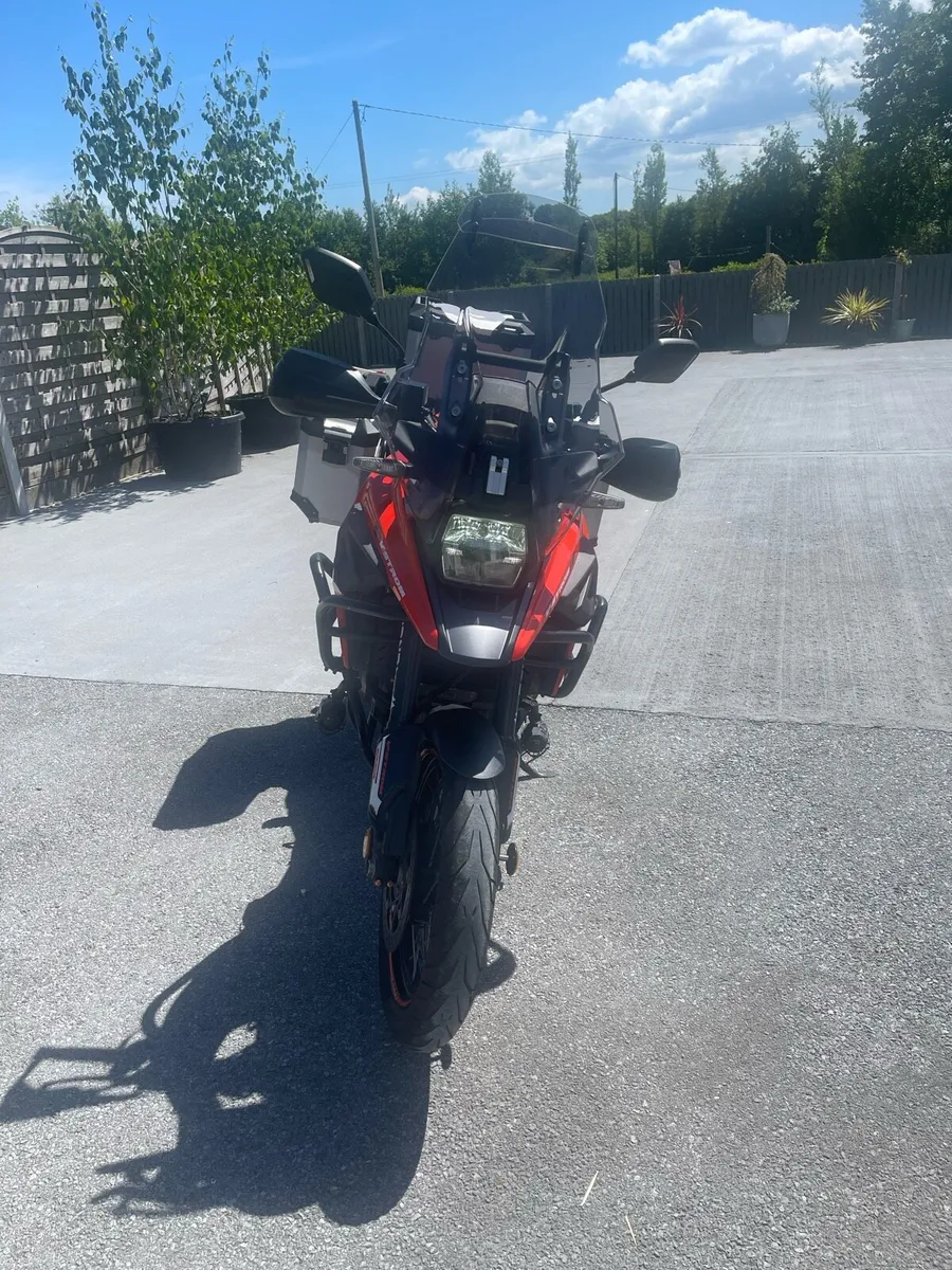 Suzuki DL1050XT V-Strom - Image 2