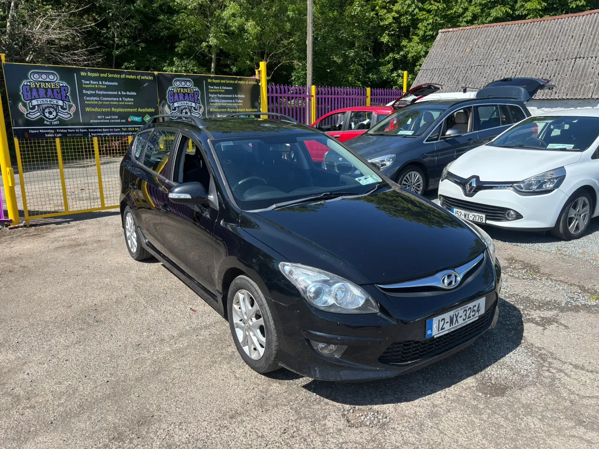 Clean Hyundai i30 Estate NCT Tax Warranty - Image 2
