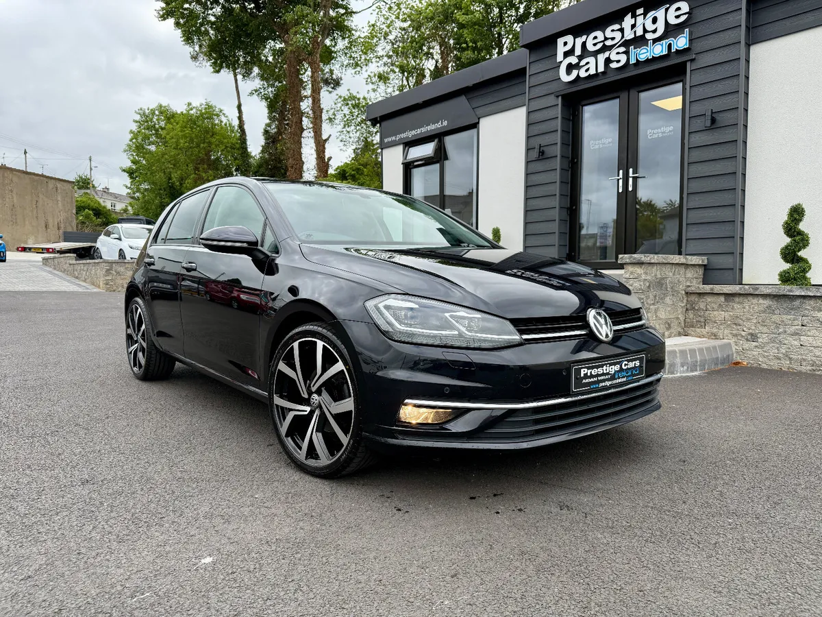 201 VOLKSWAGEN GOLF 1.6 TDI MATCH EDITION,XENONS - Image 3
