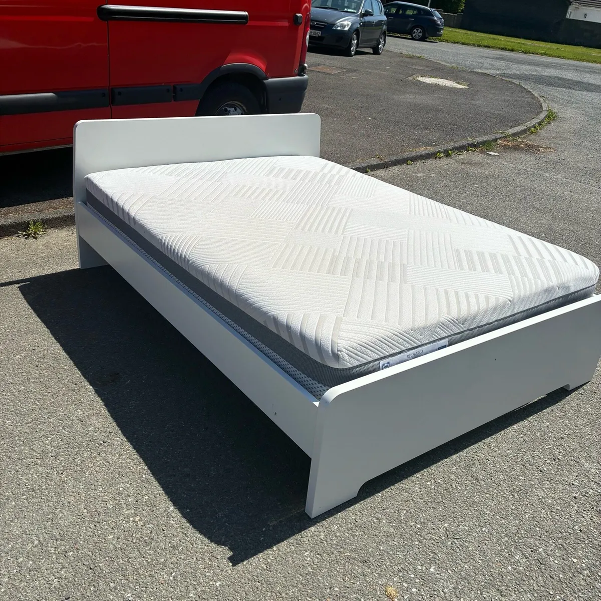 White 5ft King Bed Frame & Mattress - Image 2