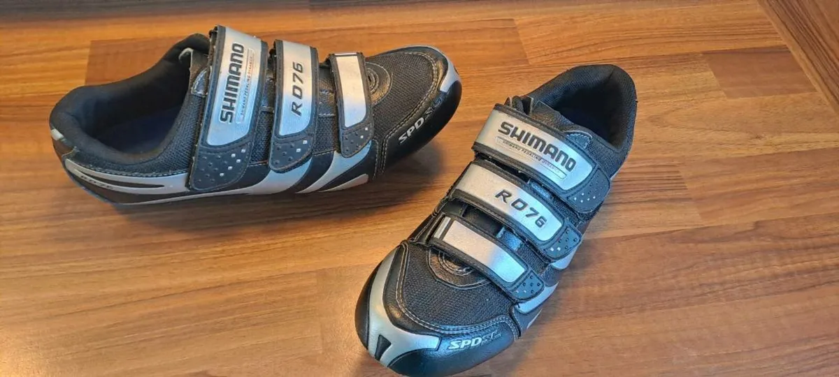 Shimano R076 Cycling Shoes (Size: EU 45 UK 10.5) - Image 1