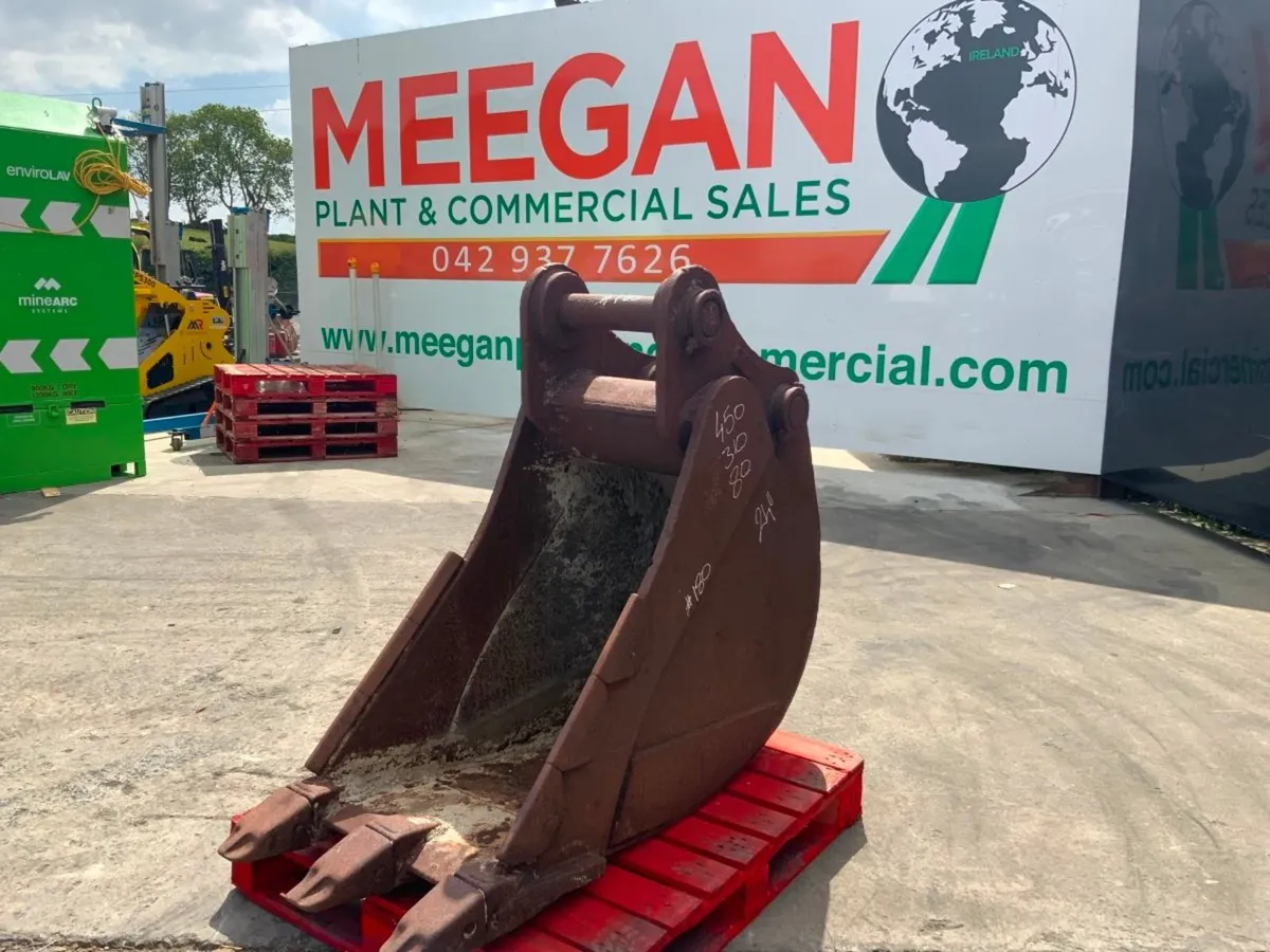 24"  STRICKLAND BUCKET.......80mm PINS......180. - Image 2