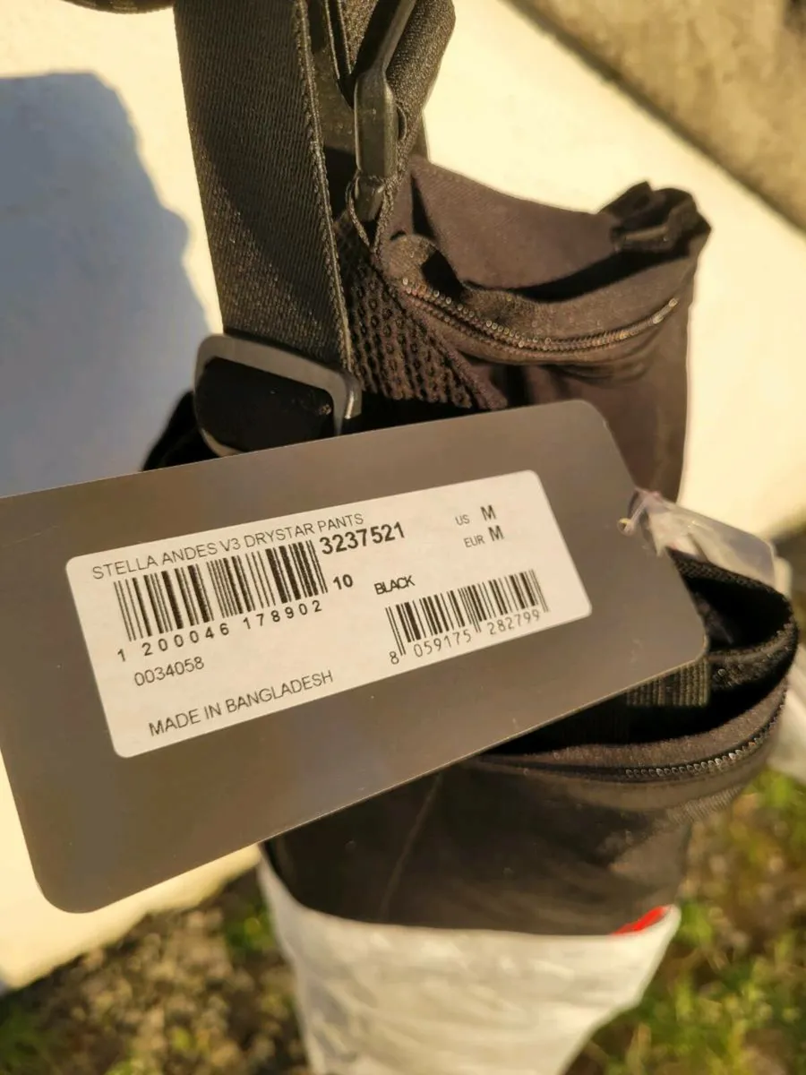 BRAND NEW Alpinestars Andes V3 pants - Image 4