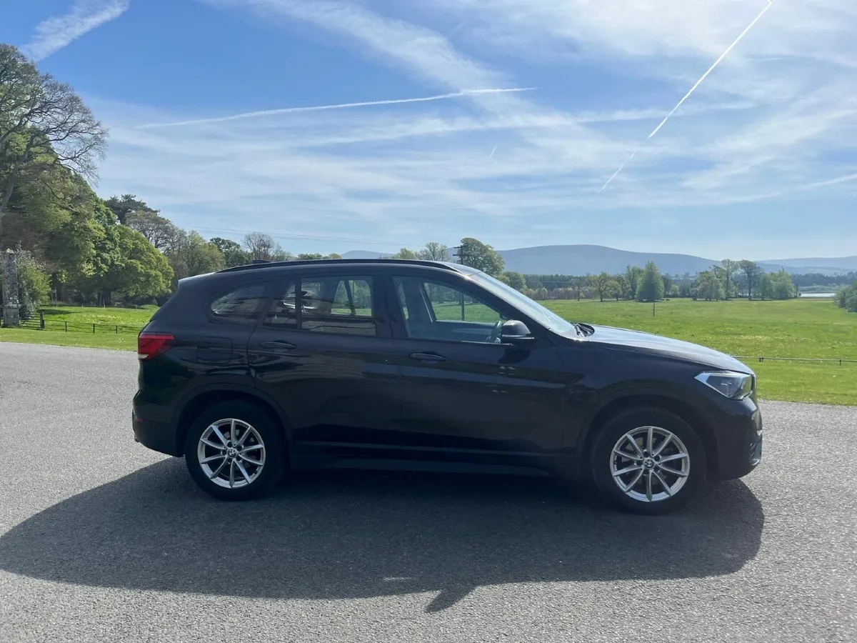 BMW X1 18d SE 2022 - 1 Owner - FSH from BMW - Image 4