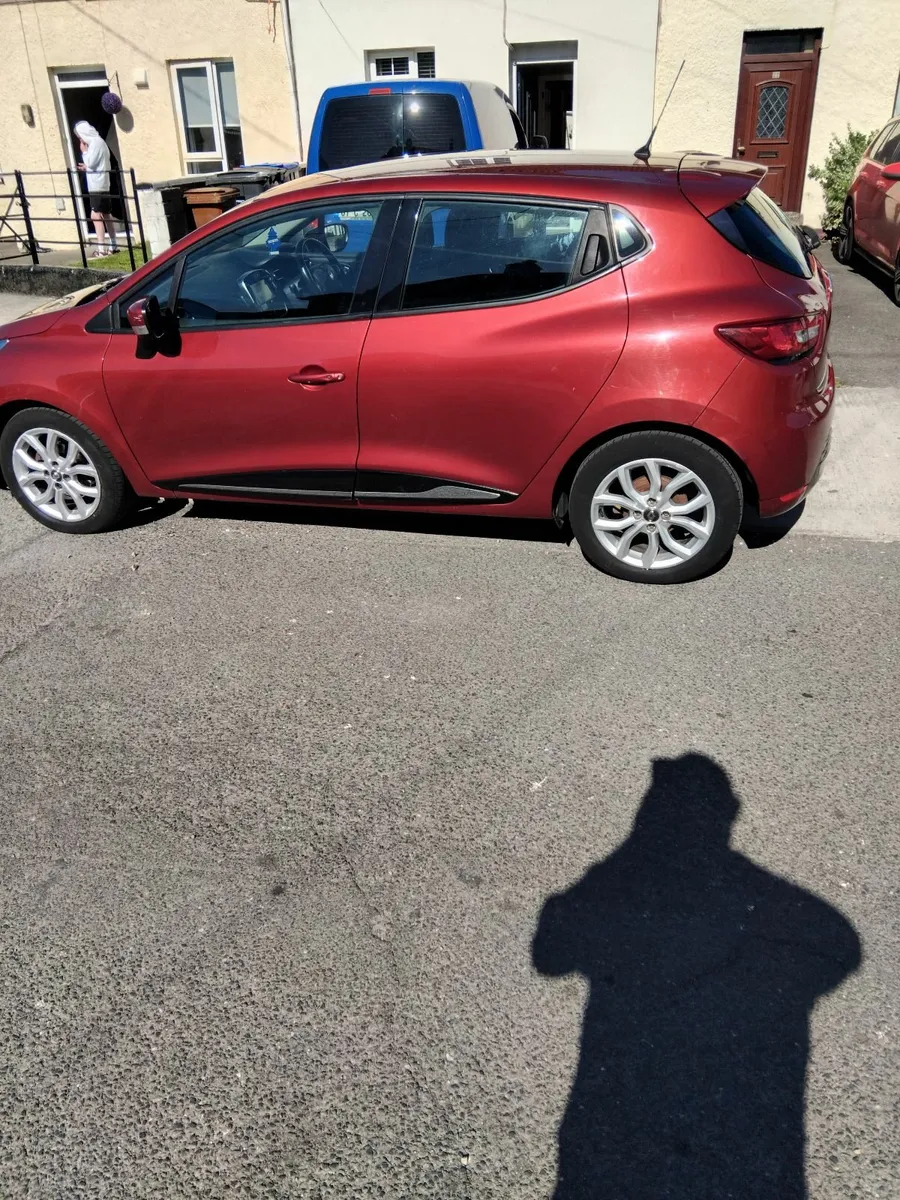 Renault Clio 2019 - Image 4