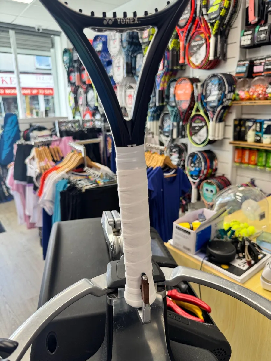 Yonex EZONE 100 - Image 3
