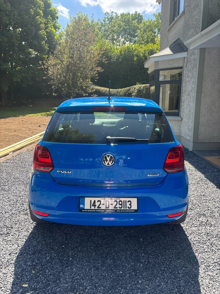 Car - Image 2