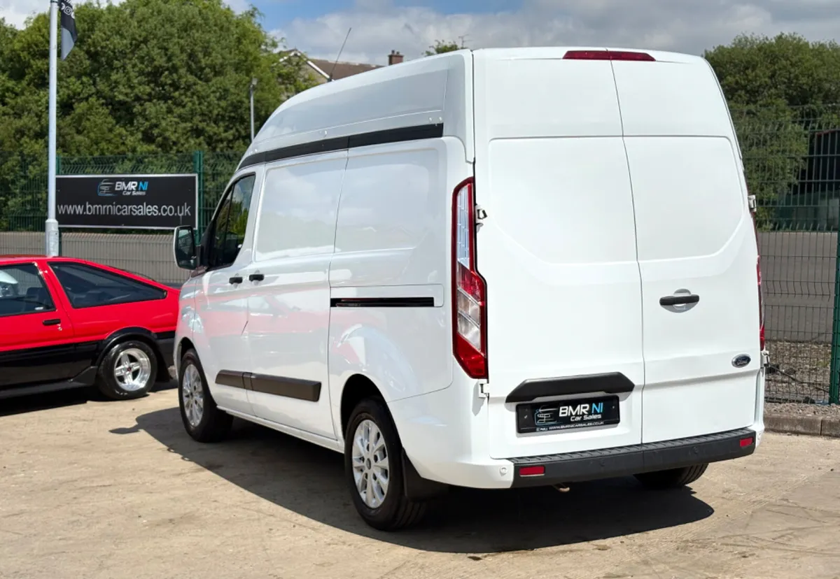FORD TRANSIT HIGH ROOF SWB 2020 - Image 4
