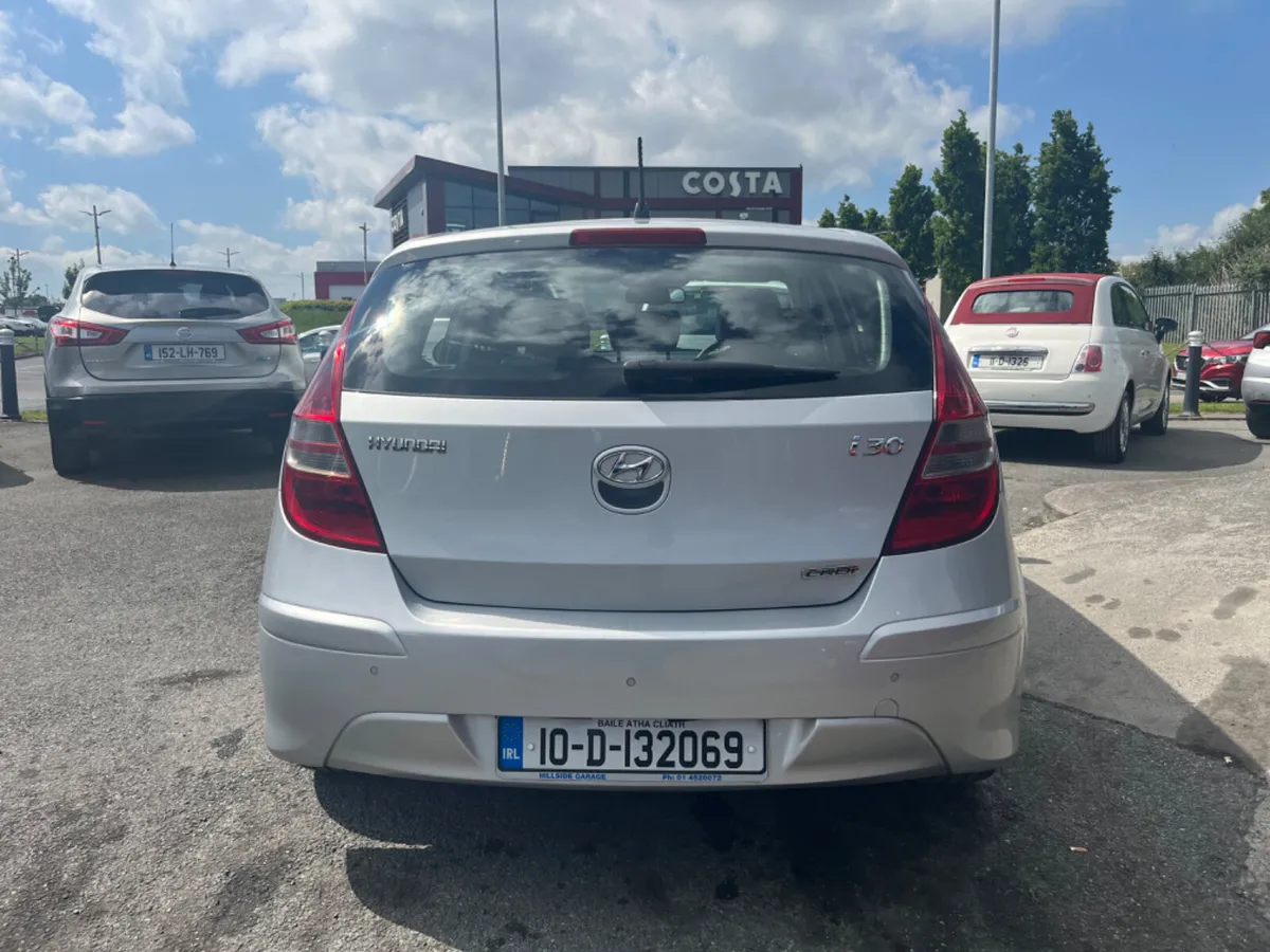 Hyundai i30 2010 - Image 3