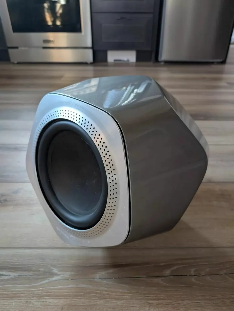 Bang & Olufsen Beolab 19 Subwoofer. Lightly used a - Image 1