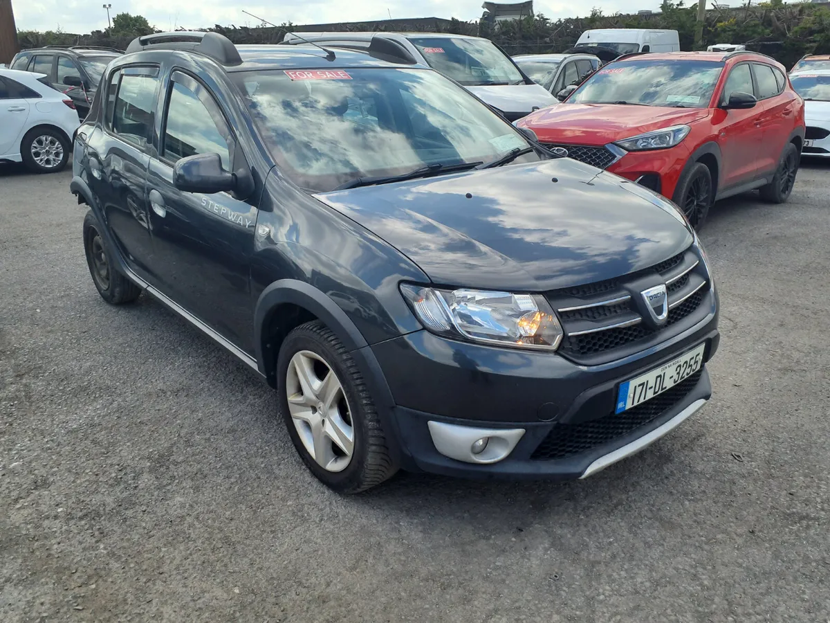 2017 Dacia sandero - Image 2