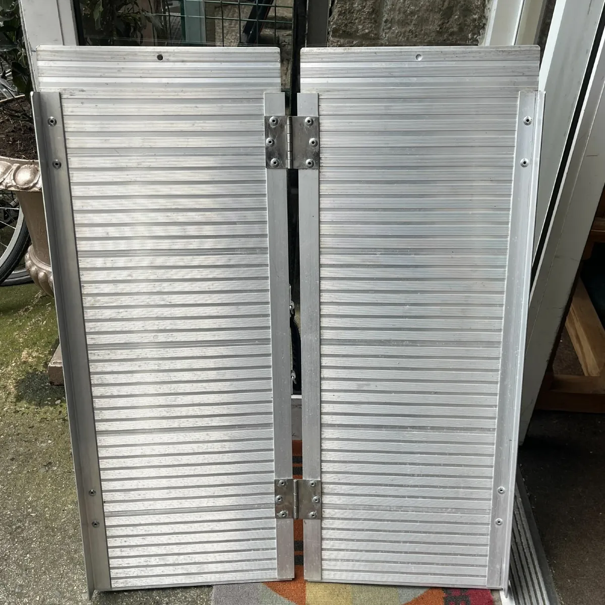 Suitcase Access Ramp - Image 1