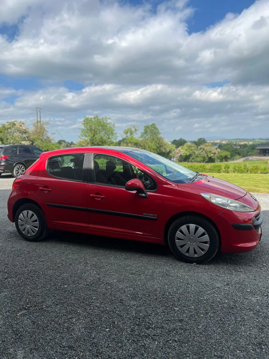 Peugeot 207 - Image 1