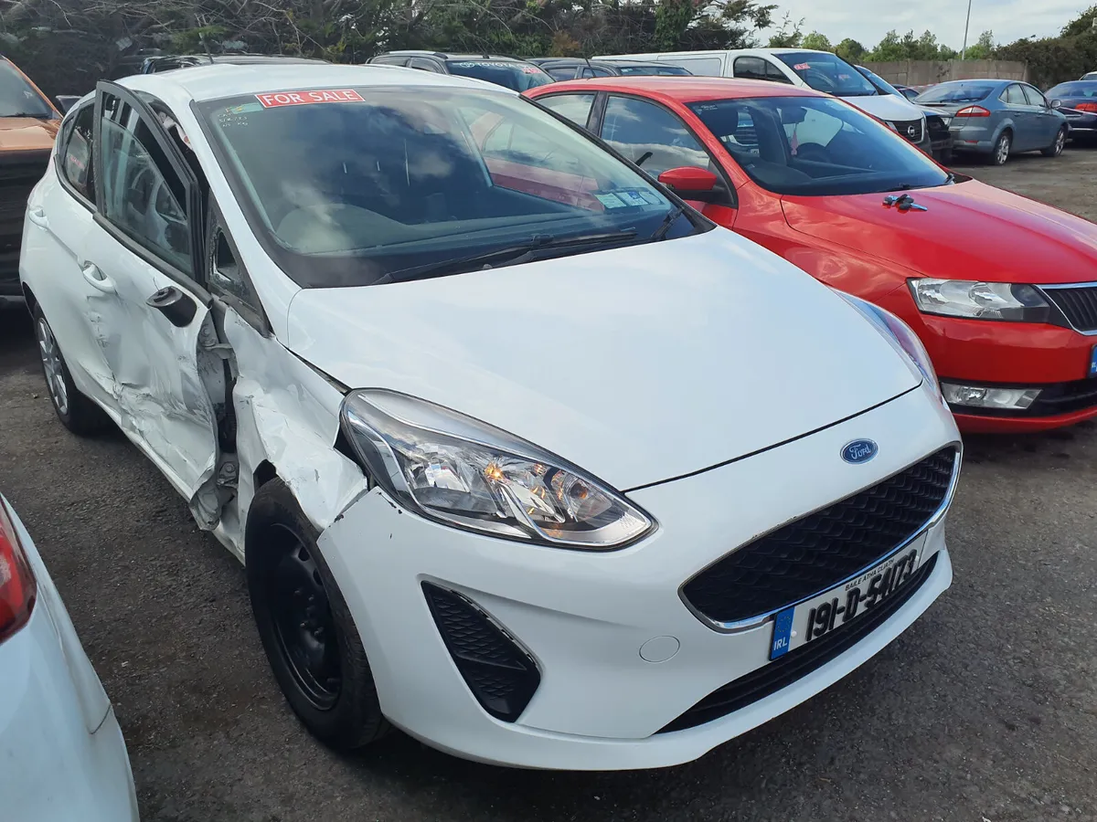 2019 Ford fiesta zetec - Image 2
