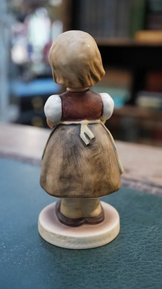 Goebel Hummel Figurine - For Mother - Image 4