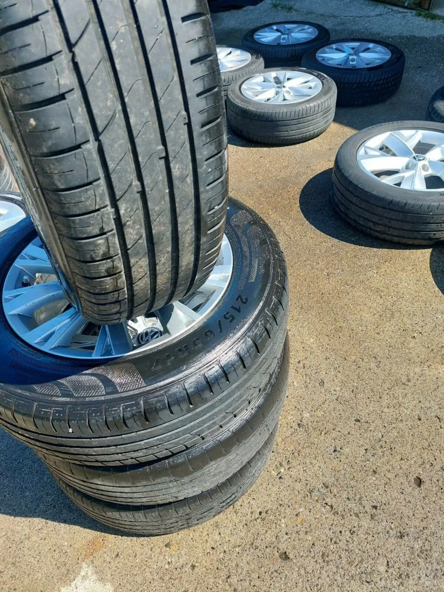 17" VW TIGUAN ALLOY WHEELS AND TYRES 5×112 - Image 3