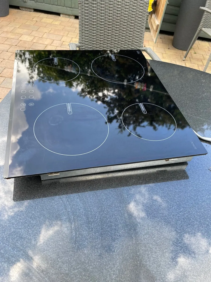 Induction hob - Image 2
