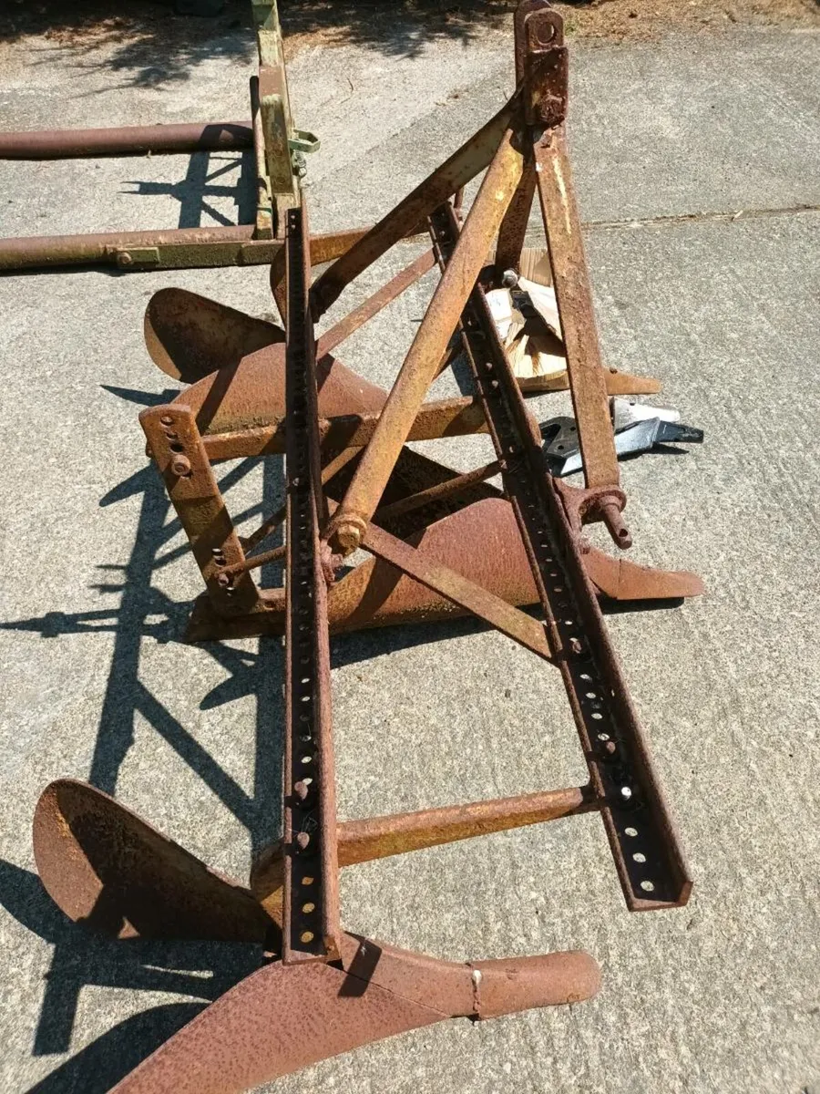 Ferguson drill plough - Image 4