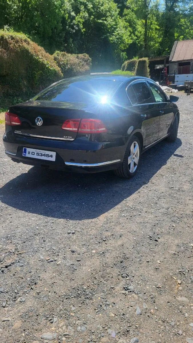 2011 2.0 tdi Vw Passat - Image 3