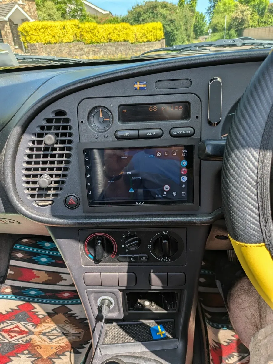 Saab 900i Convertible 1997 - Image 3