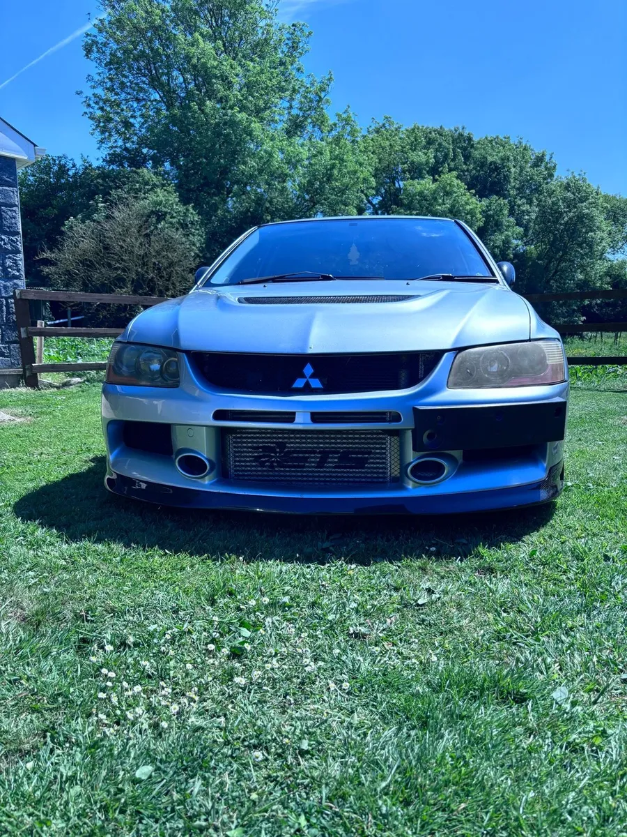 Evo 9 - Image 3