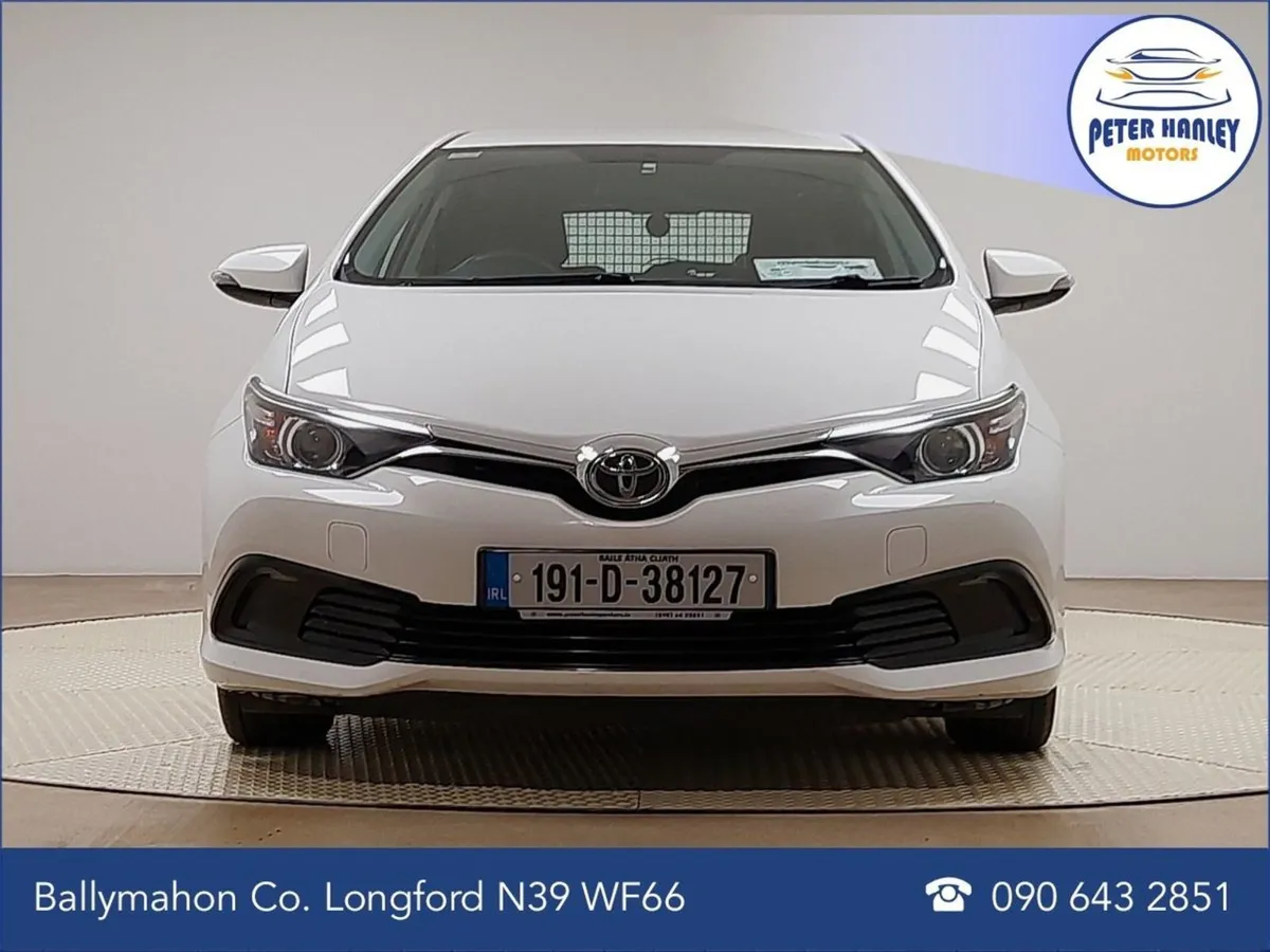 Toyota Auris Auris 1.4 D4D Terra 4DR - Image 4