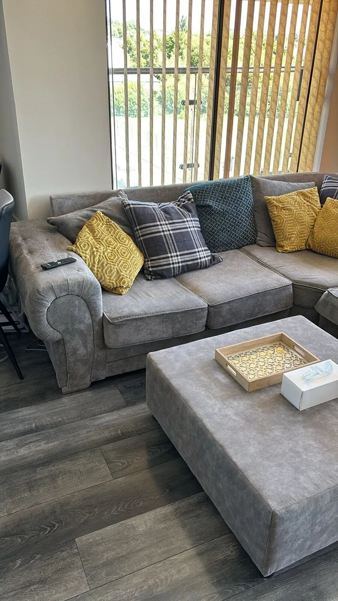 Corner sofa - Image 2