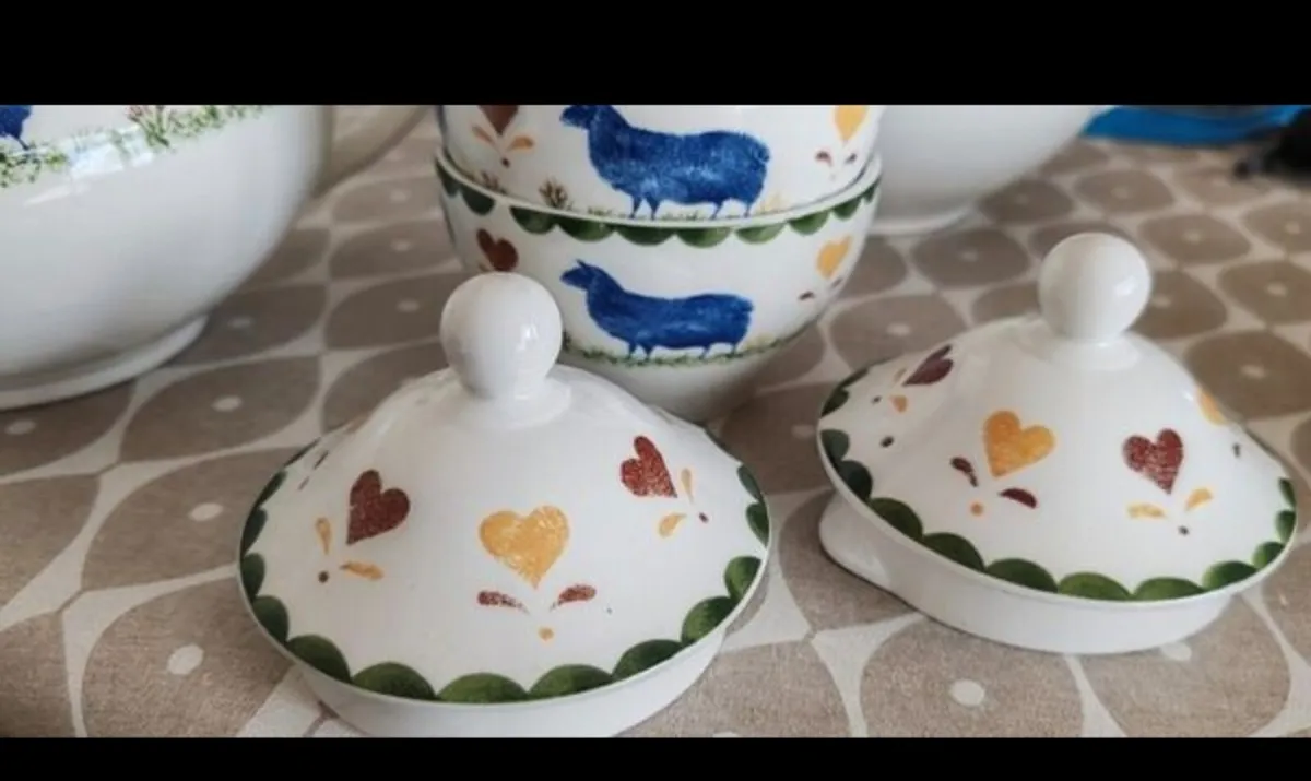 Retro Wood and Sons tea pots and bowls - Image 2
