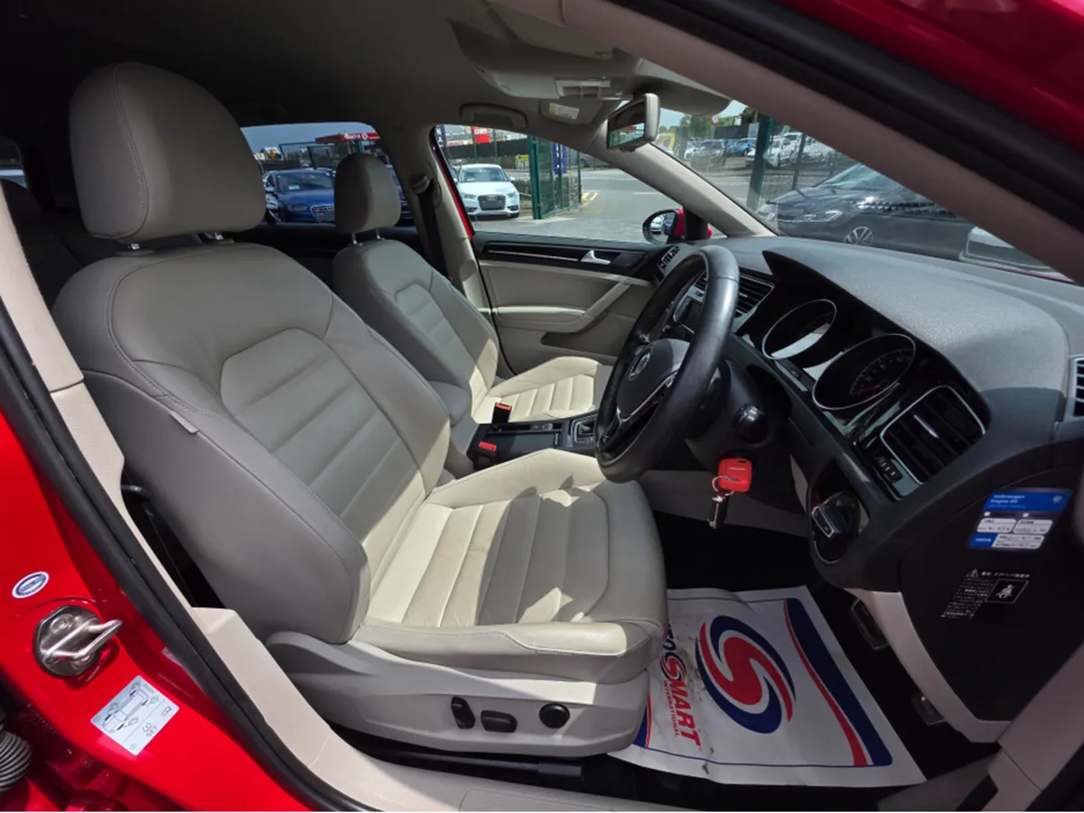 Volkswagen Golf 1.4 FULL CREAM LEATHER PACK HIGHLI - Image 2