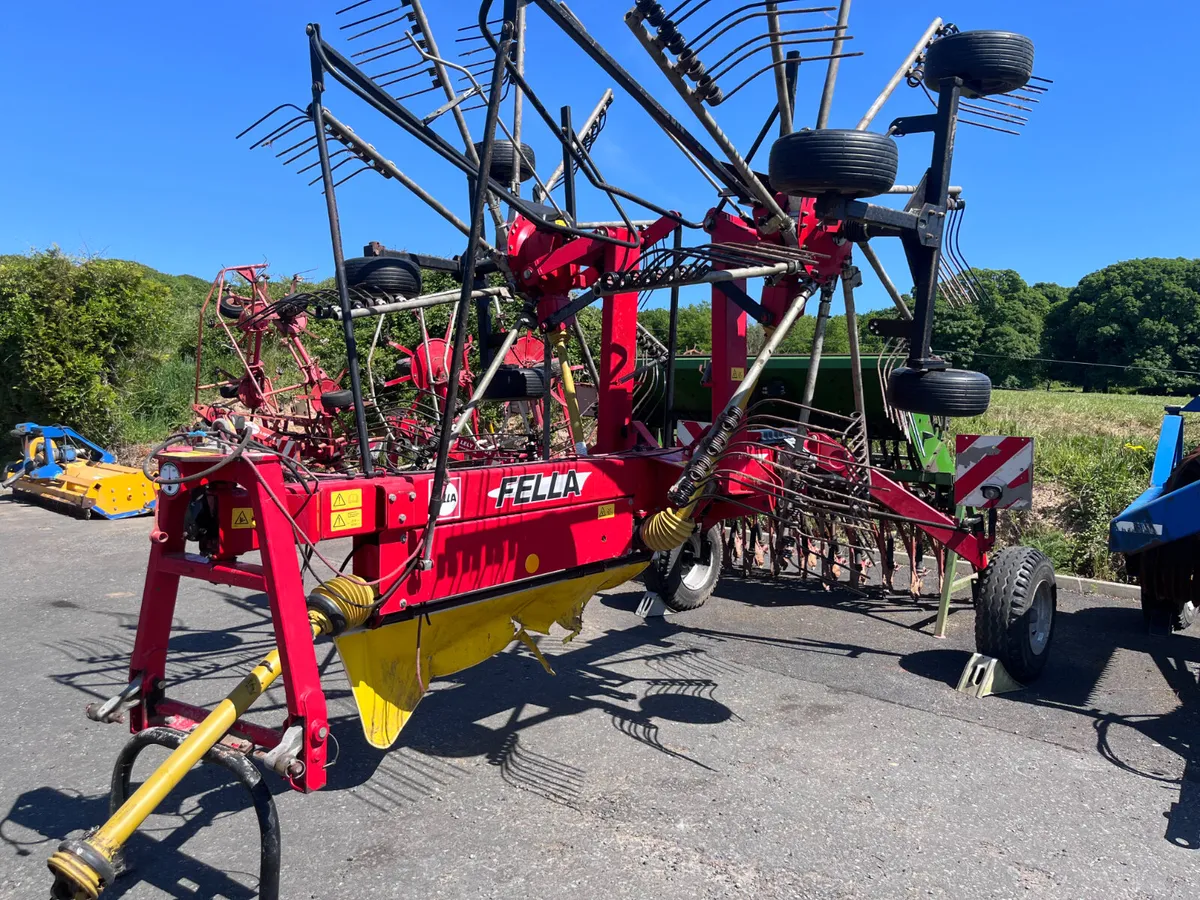 farm machinery - Image 1