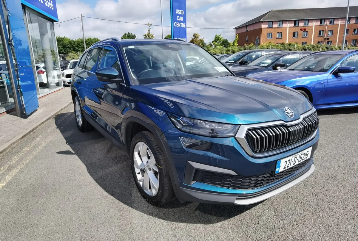 SKODA KODIAQ 2.0TDI STYLE AUTOMATIC DSG *7 SEATER* - Image 3