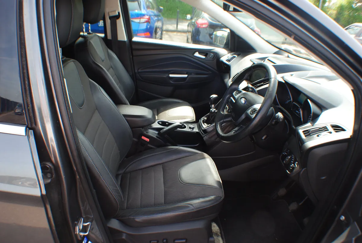 Ford Kuga 2016 2.0 TDCI 5DR SUV - Image 3