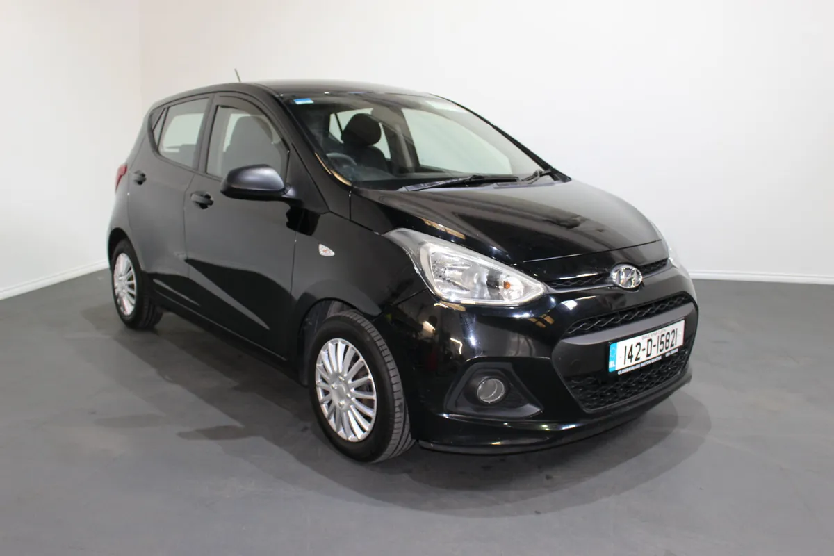 Hyundai i10 1.0L Petrol - Manual - Image 1