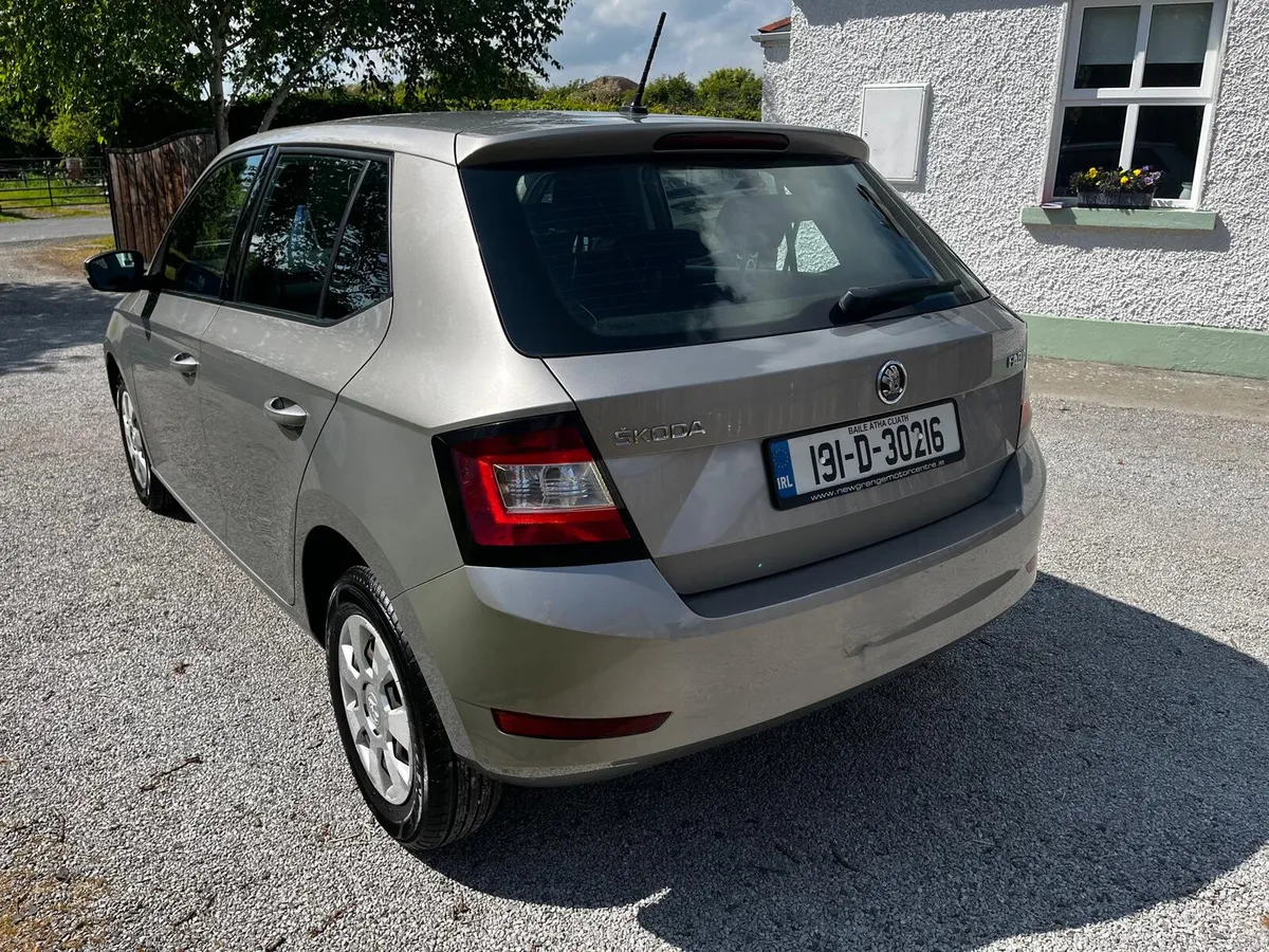 Skoda Fabia 1.0L Petrol Active Model - Image 3