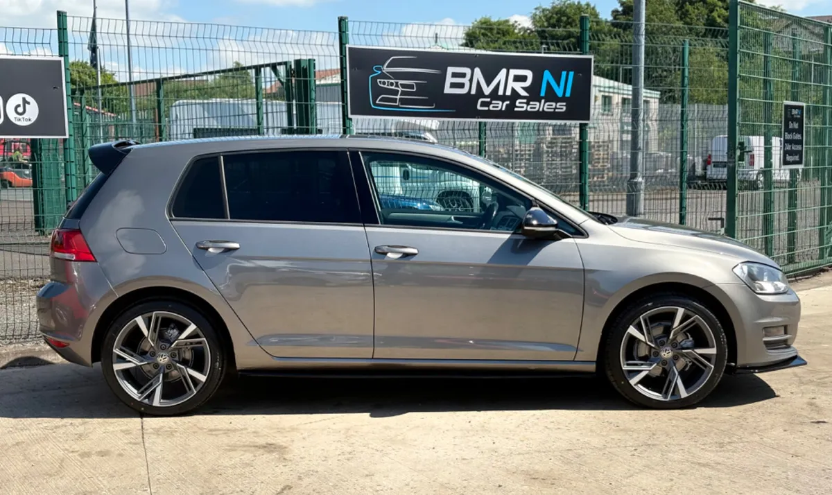 VW GOLF 1.6 TDI MK7 Top Spec - Image 3
