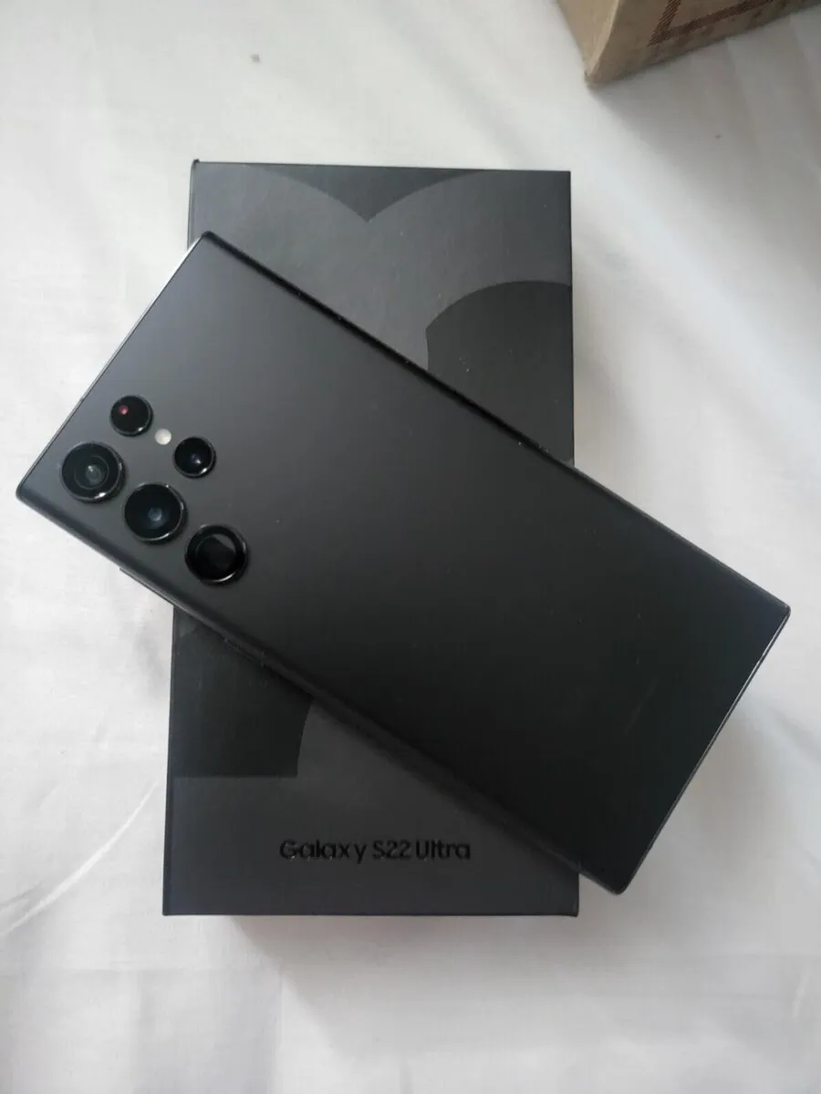 Samsung S22 ultra - Image 1